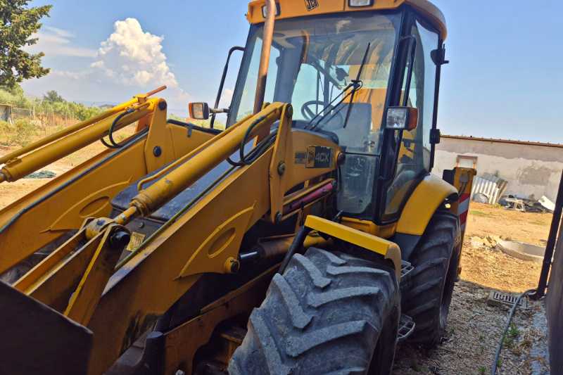 OmecoHub - Immagine JCB 4CX